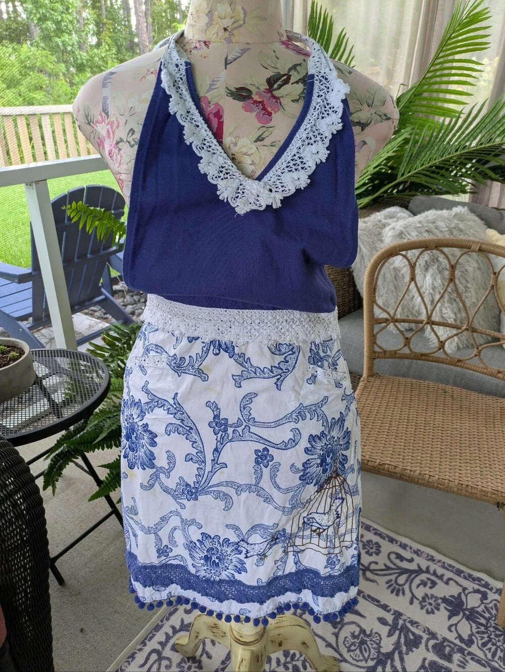 Vintage Apron by Sur La Table 🐦